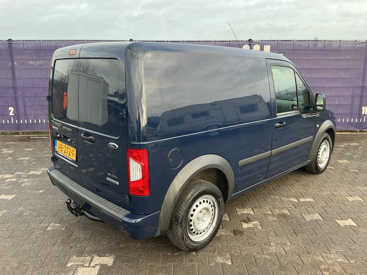 2013 - FORD - TRANSIT CONNECT - T200S 1.8 TDCI TREND - COMMERCIAL VEHICLE - Van: picture 4 2013 - FORD - TRANSIT CONNECT - T200S 1.8 TDCI TREND - COMMERCIAL VEHICLE - Van: picture 4