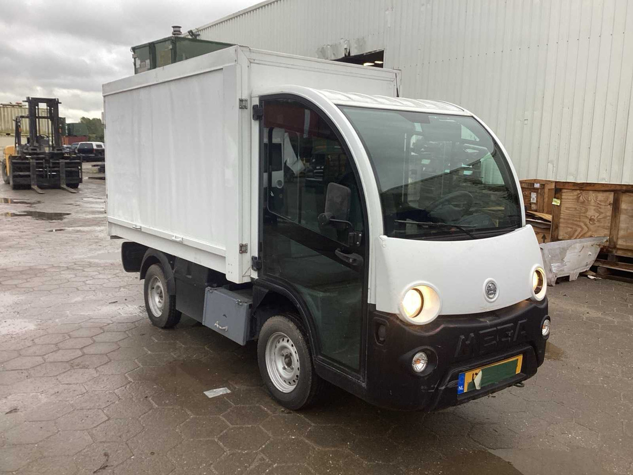 2015 MEGA COMMERCIAL VEHICLE - Van: picture 2 2015 MEGA COMMERCIAL VEHICLE - Van: picture 2