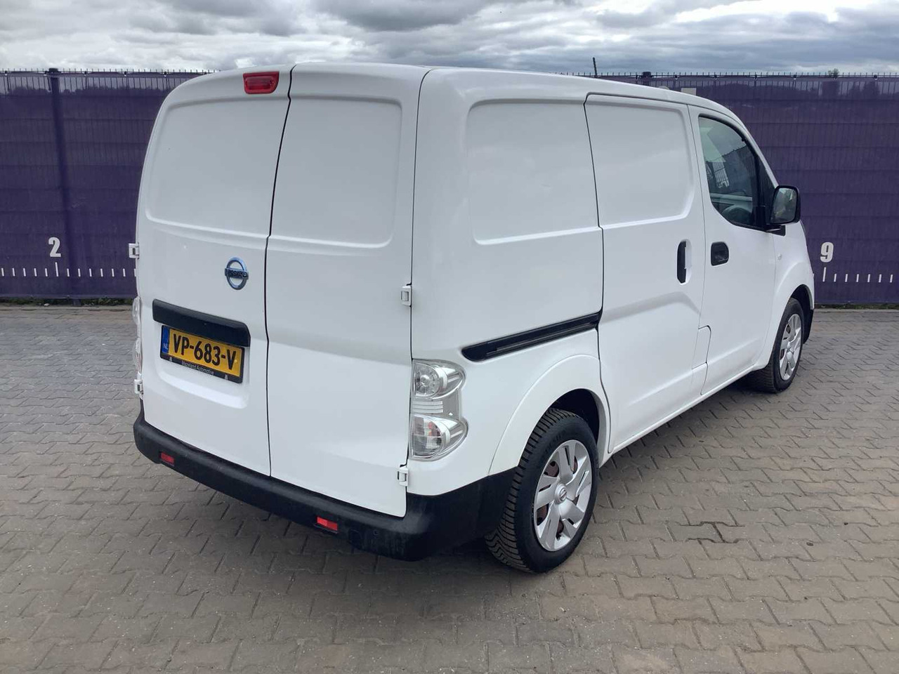 2015 - NISSAN - E-NV200 - OPTIMA - COMMERCIAL VEHICLE - Van: picture 4 2015 - NISSAN - E-NV200 - OPTIMA - COMMERCIAL VEHICLE - Van: picture 4