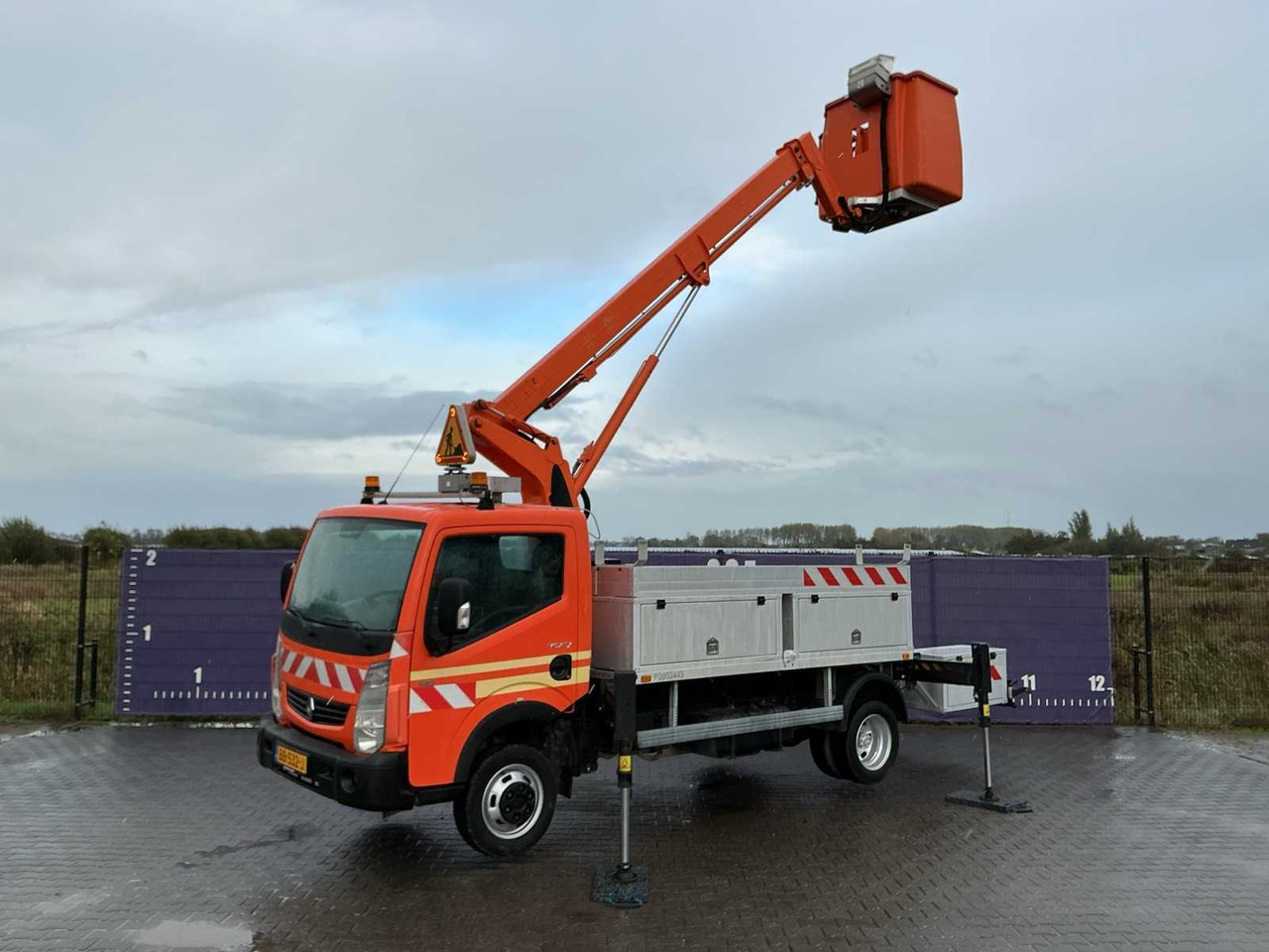 2015 - RENAULT - MAXITY - 140 DXI - COMMERCIAL VEHICLE/TRUCK-MOUNTED BOOM LIFT 20M - Van: picture 5 2015 - RENAULT - MAXITY - 140 DXI - COMMERCIAL VEHICLE/TRUCK-MOUNTED BOOM LIFT 20M - Van: picture 5