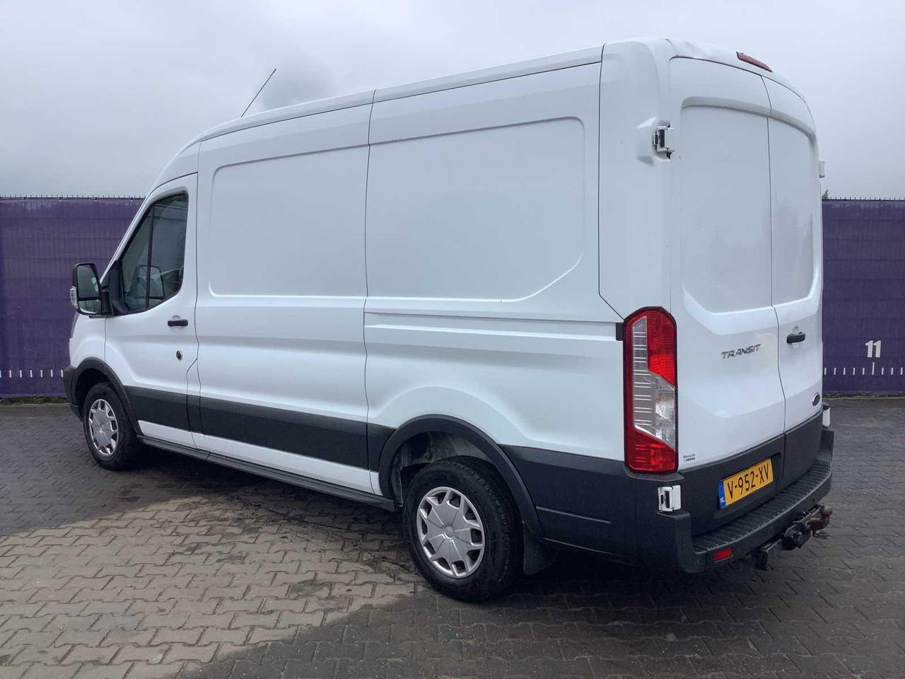 2019 - FORD - TRANSIT - 290 2.0 TDCI L2H2 TR - COMMERCIAL VEHICLE - Van: picture 3 2019 - FORD - TRANSIT - 290 2.0 TDCI L2H2 TR - COMMERCIAL VEHICLE - Van: picture 3