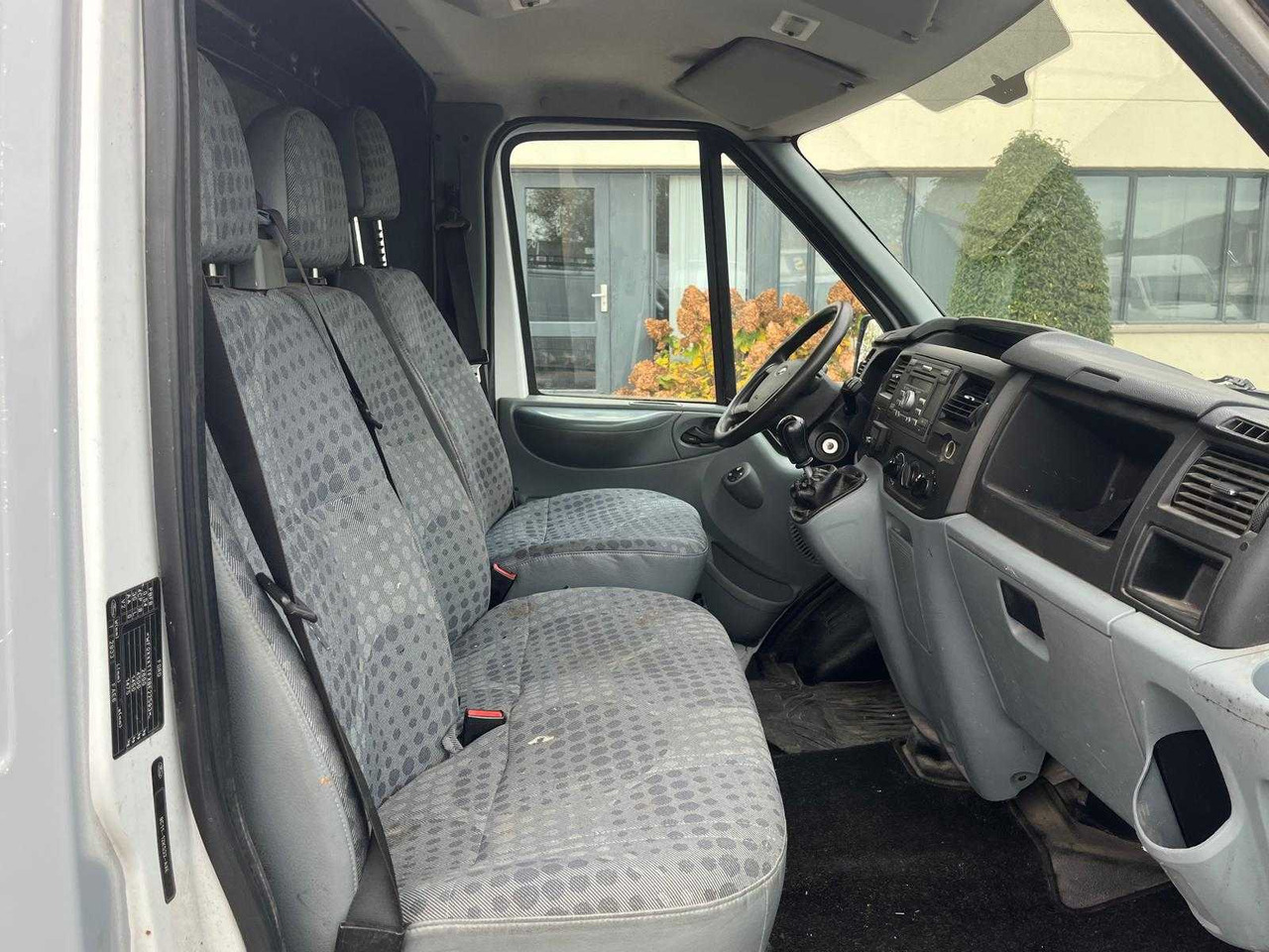 Van FORD TRANSIT 260S 2.2 TDCI ECONOMY EDITION | 7-VPK-29: picture 18