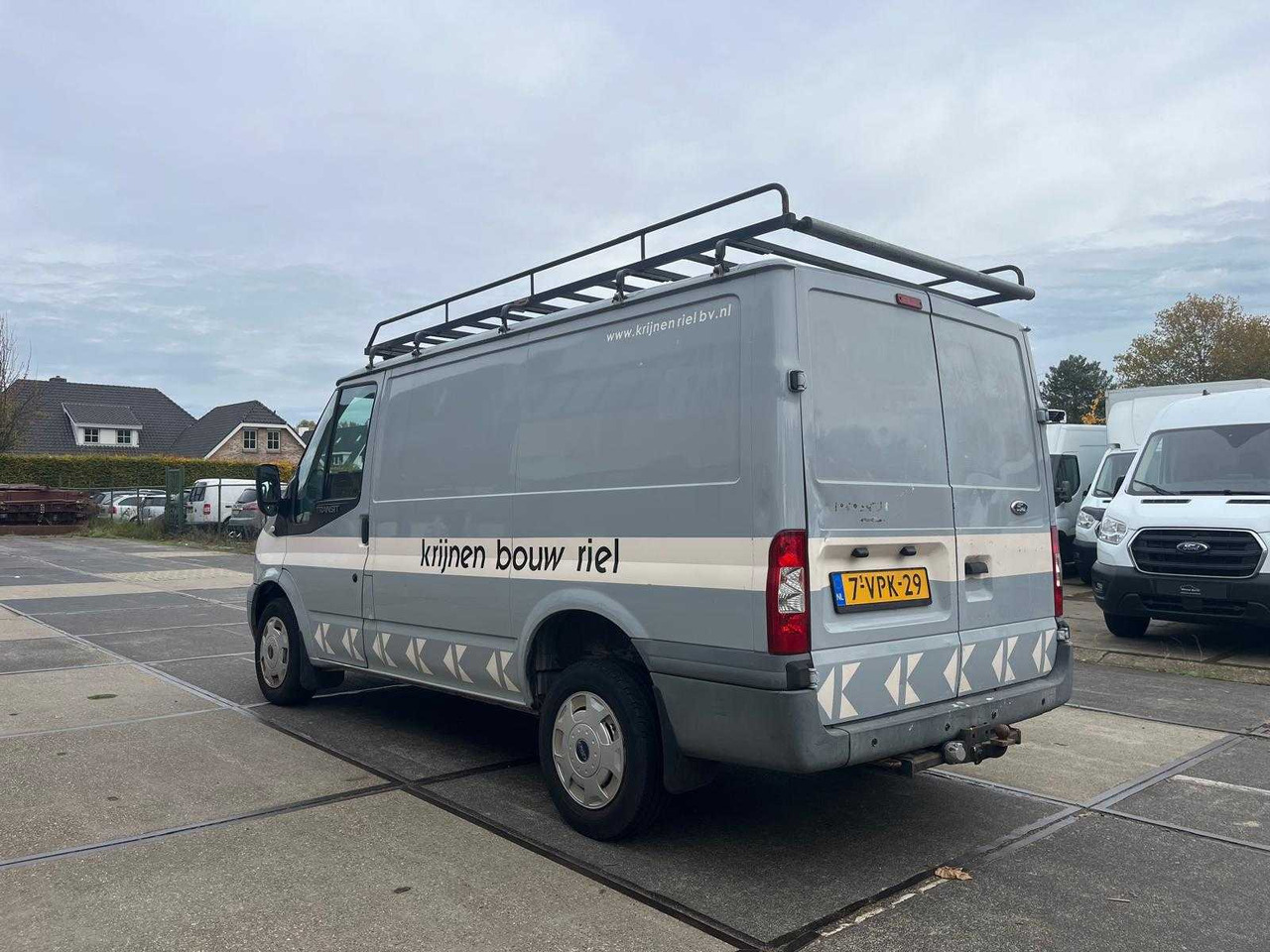 FORD TRANSIT 260S 2.2 TDCI ECONOMY EDITION | 7-VPK-29 - Van: picture 4 FORD TRANSIT 260S 2.2 TDCI ECONOMY EDITION | 7-VPK-29 - Van: picture 4