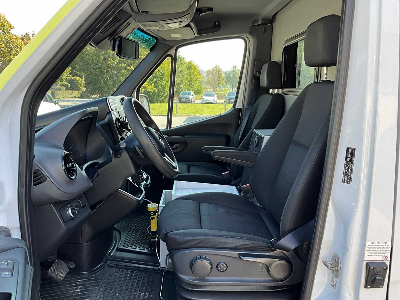 Van MERCEDES-BENZ SPRINTER 419 CDI AMBULANCE ITW: picture 7 Van MERCEDES-BENZ SPRINTER 419 CDI AMBULANCE ITW: picture 7