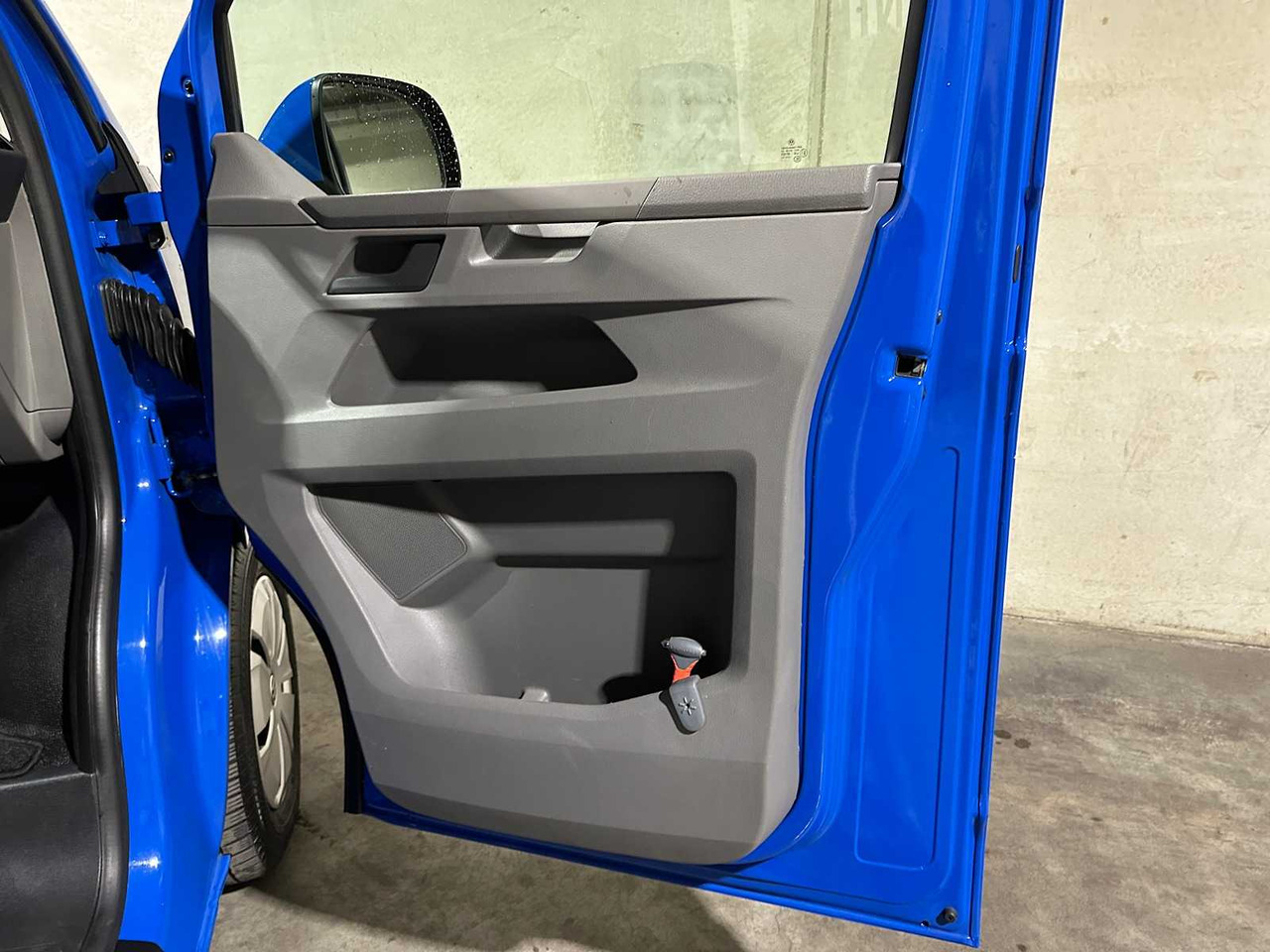 Van VOLKSWAGEN TRANSPORTER 2.0 TDI L1H1 28 90HP 2021, VLF-37-F COMMERCIAL VEHICLE: picture 34