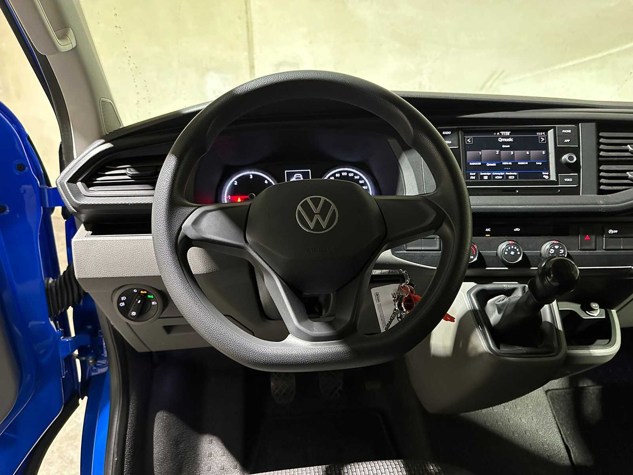 Van VOLKSWAGEN TRANSPORTER 2.0 TDI L1H1 28 90HP 2021, VLF-37-F COMMERCIAL VEHICLE: picture 16