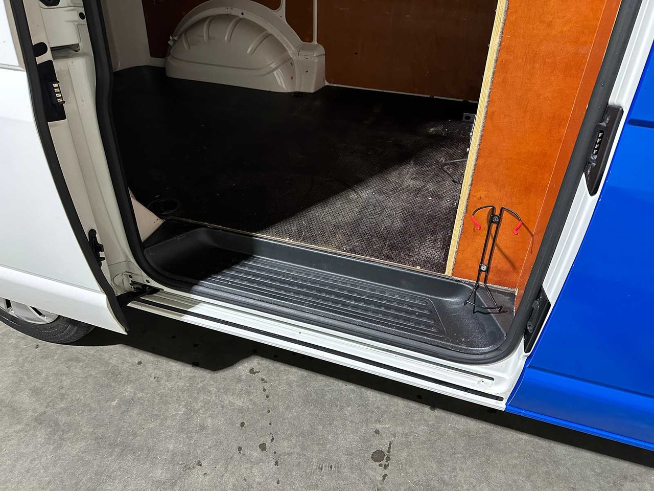 Van VOLKSWAGEN TRANSPORTER 2.0 TDI L1H1 28 90HP 2021, VLF-37-F COMMERCIAL VEHICLE: picture 30