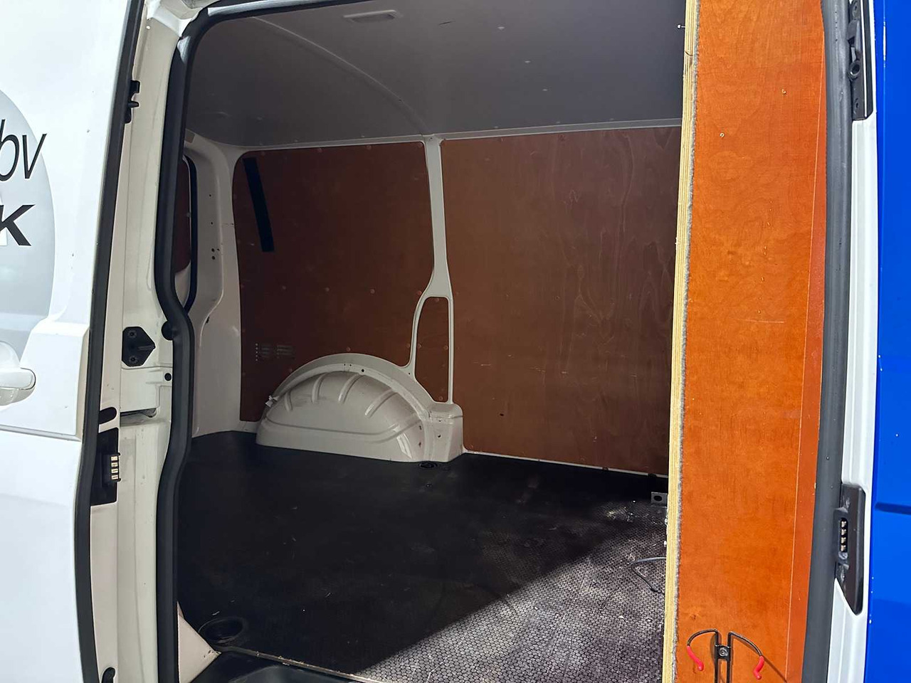 Van VOLKSWAGEN TRANSPORTER 2.0 TDI L1H1 28 90HP 2021, VLF-37-F COMMERCIAL VEHICLE: picture 29