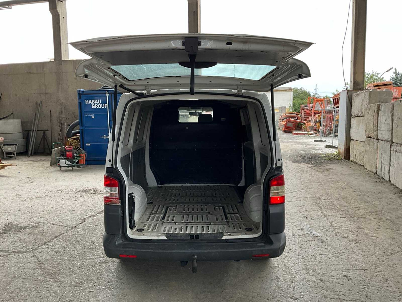 Van VOLKSWAGEN TRANSPORTER VANS: picture 16