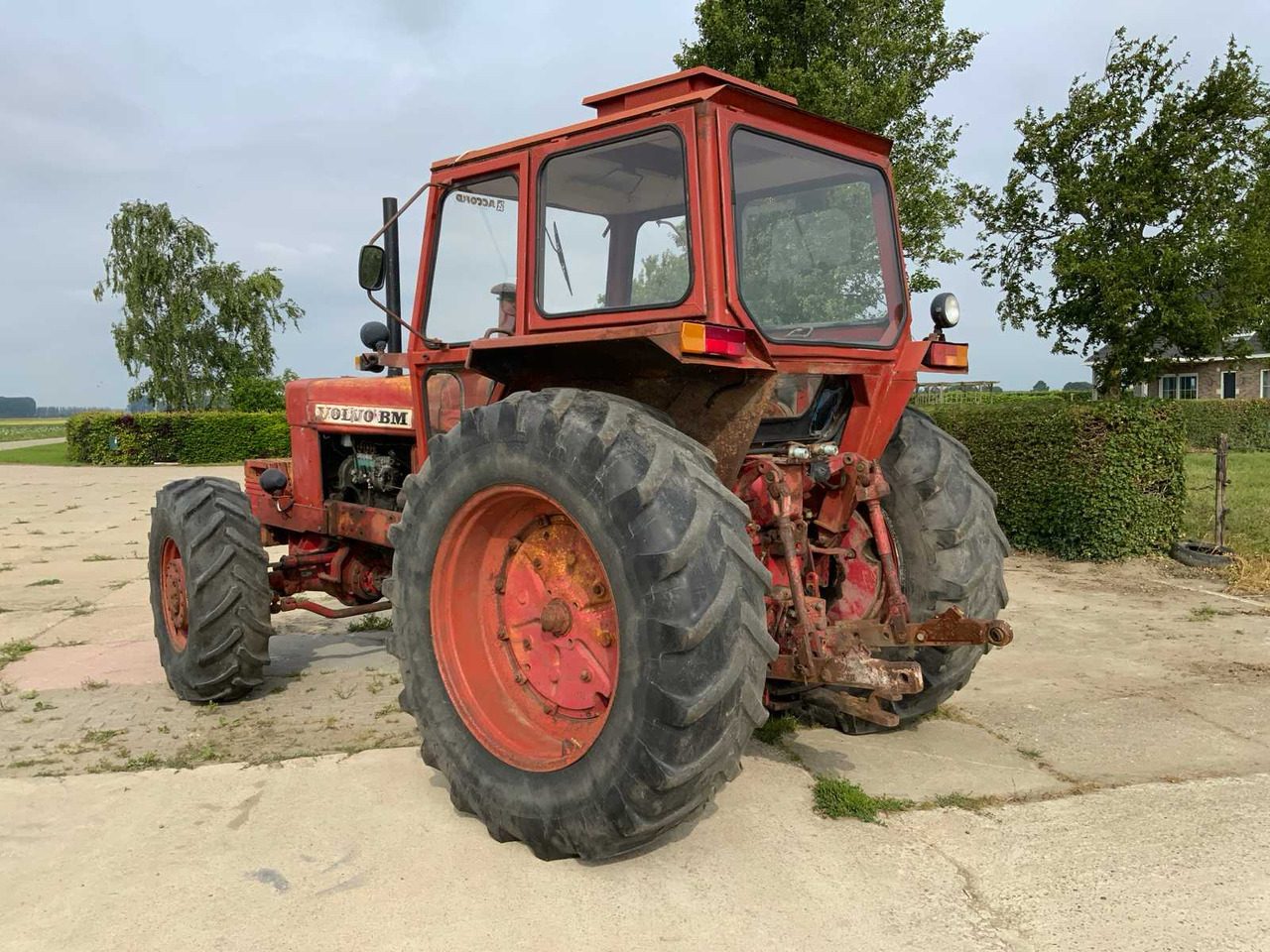 Volvo BM T-814 A - Farm tractor: picture 3 Volvo BM T-814 A - Farm tractor: picture 3