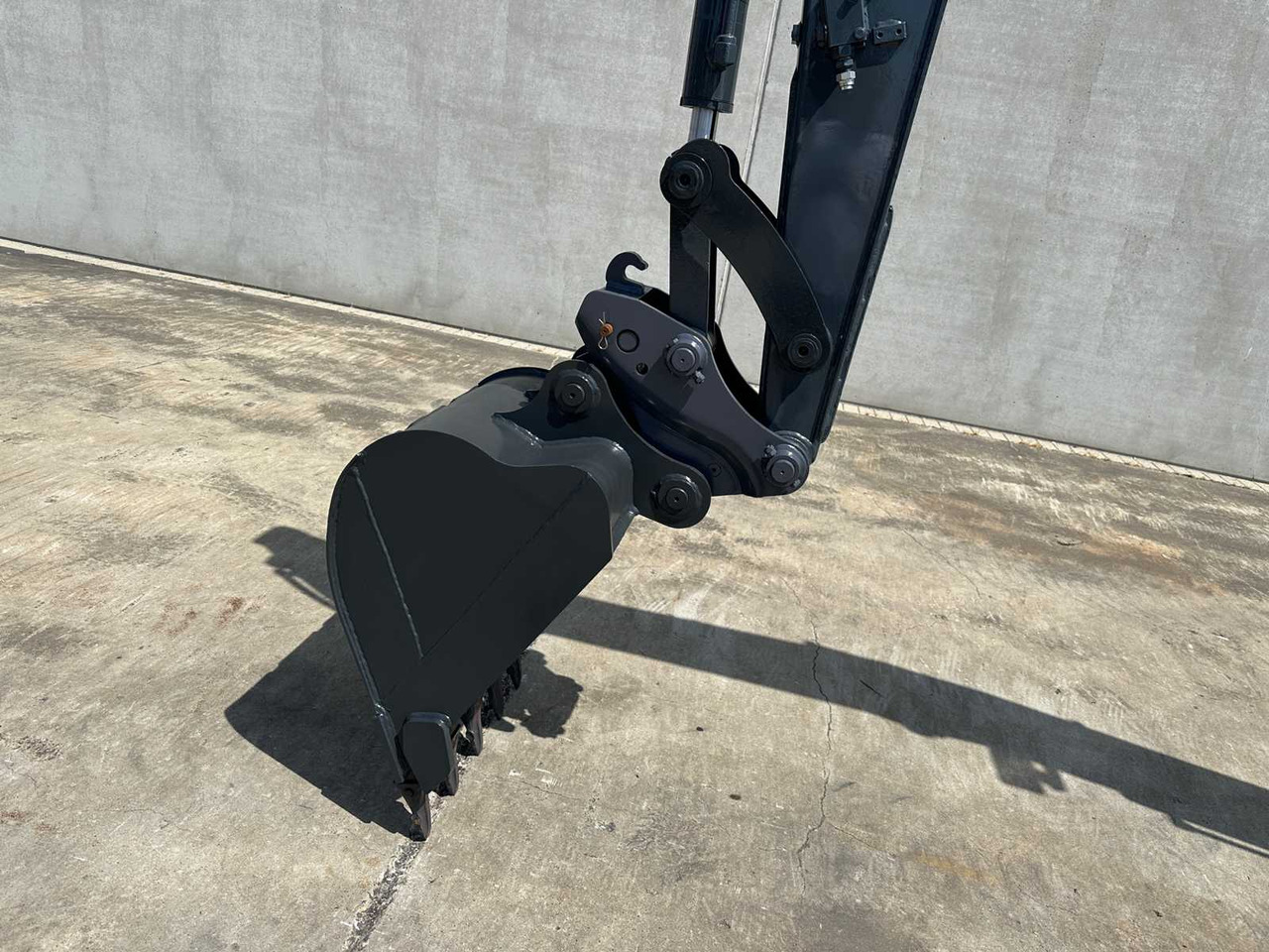 Crawler excavator Volvo EC55B: picture 8