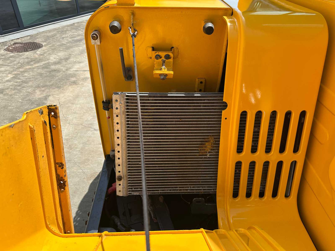 Crawler excavator Volvo EC55B: picture 22