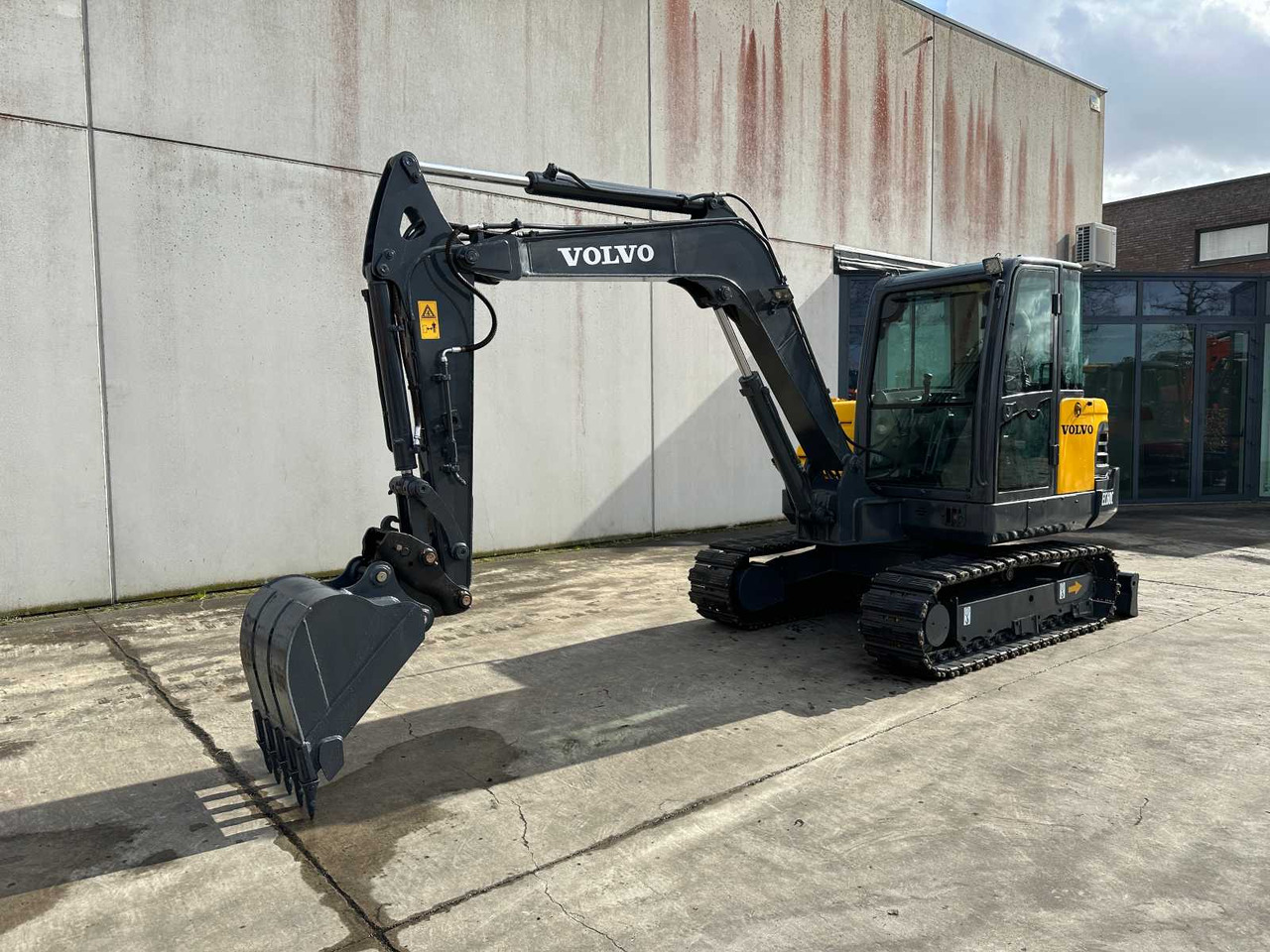 Volvo EC60C - Crawler excavator: picture 1 Volvo EC60C - Crawler excavator: picture 1