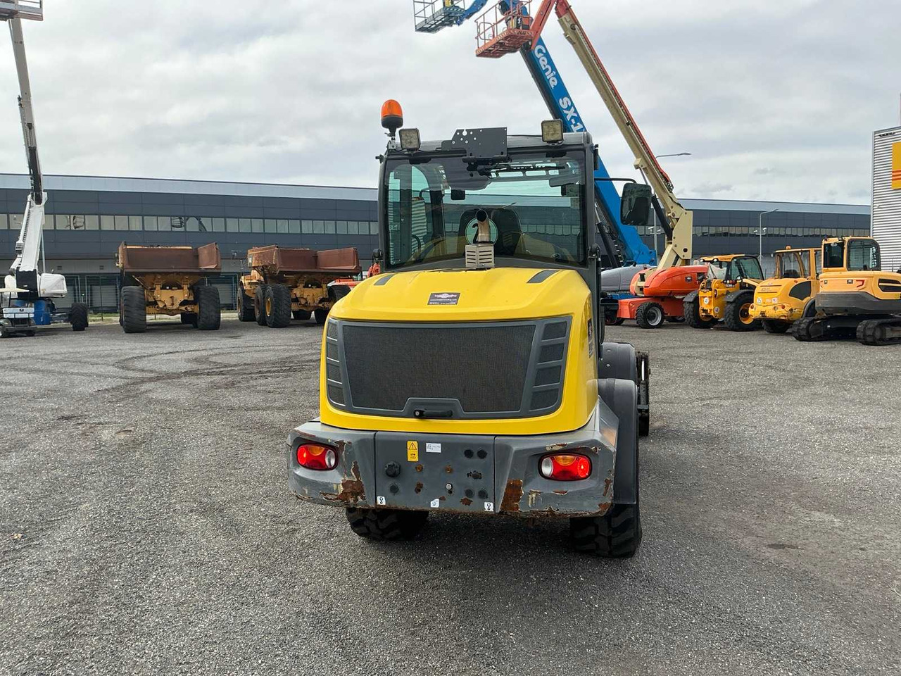 Wacker-Neuson WL70 - Wheel loader: picture 4 Wacker-Neuson WL70 - Wheel loader: picture 4