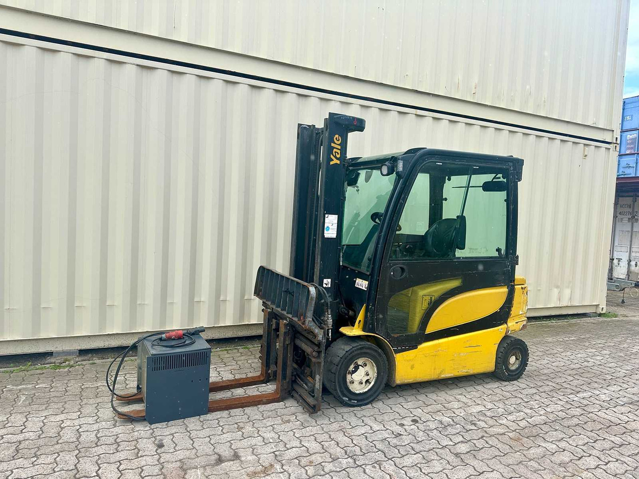 YALE - ERP30VL-V/360T - 2011 - FORKLIFT TRUCKS - Forklift: picture 1 YALE - ERP30VL-V/360T - 2011 - FORKLIFT TRUCKS - Forklift: picture 1