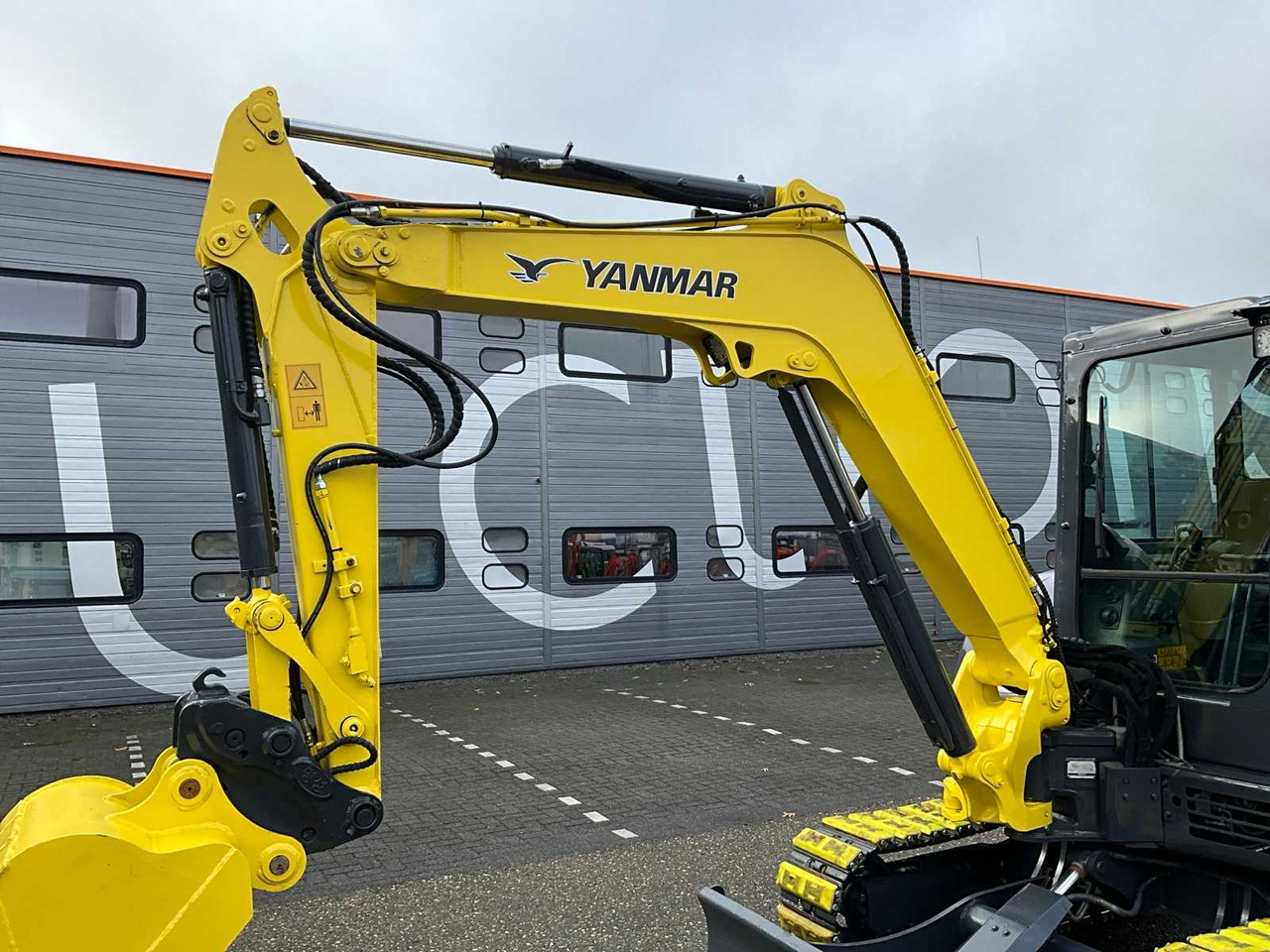 Excavator YANMAR VIO50-6B MIDI EXCAVATOR: picture 16 Excavator YANMAR VIO50-6B MIDI EXCAVATOR: picture 16