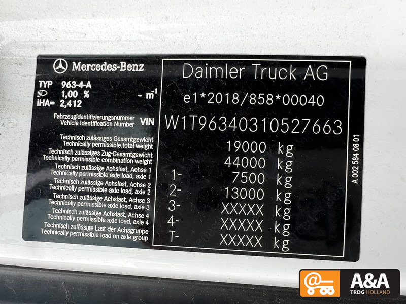 Mercedes-Benz ACTROS 1845 LS - 05/2021 - 340.000 KM - NEW CONDITION - Tractor unit: picture 2 Mercedes-Benz ACTROS 1845 LS - 05/2021 - 340.000 KM - NEW CONDITION - Tractor unit: picture 2