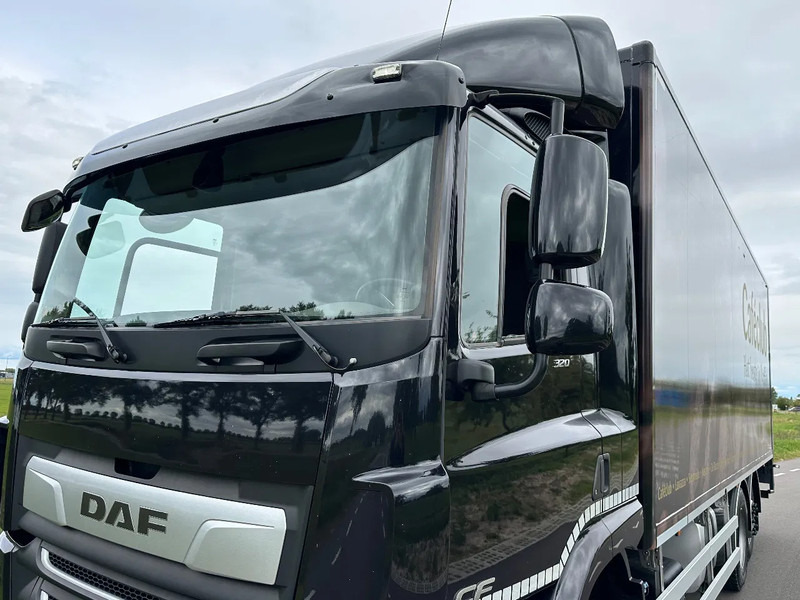 Leasing of DAF CF 320 CF 320 FAN EURO6. 2018. 16425kg Laadvermogen. DAF CF 320 CF 320 FAN EURO6. 2018. 16425kg Laadvermogen.: picture 14