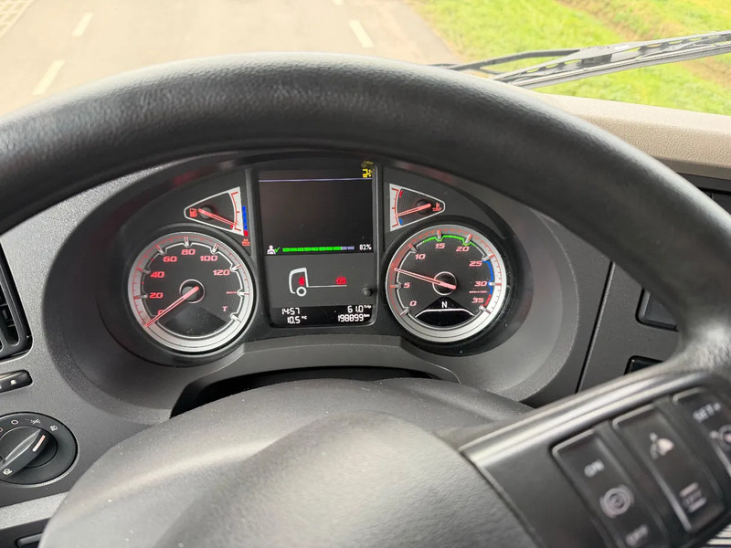 Curtainsider truck DAF CF 320 LF320.19. EURO6. 2021. 760x248x270: picture 12