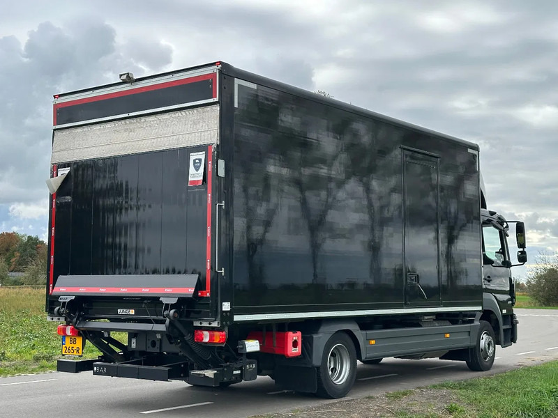 Mercedes-Benz ATEGO 1221L ATEGO ATEGO1221L. EURO6. 2021 600x248x235 - Box truck: picture 3 Mercedes-Benz ATEGO 1221L ATEGO ATEGO1221L. EURO6. 2021 600x248x235 - Box truck: picture 3