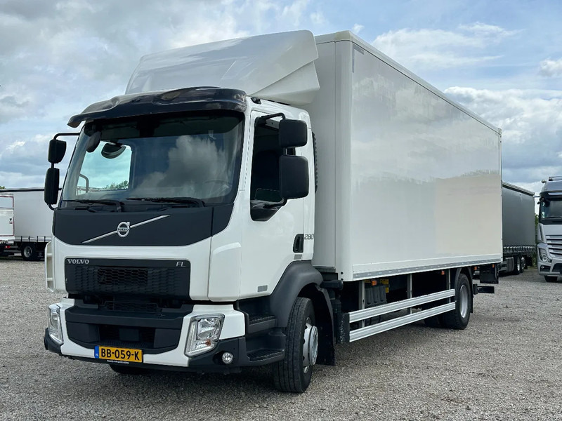 Volvo FL FL280.16 EURO6. 2022. 92747km. - Box truck: picture 1 Volvo FL FL280.16 EURO6. 2022. 92747km. - Box truck: picture 1