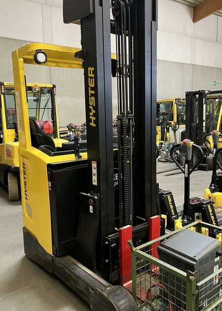 Hyster R1.4 - Reach truck: picture 2 Hyster R1.4 - Reach truck: picture 2