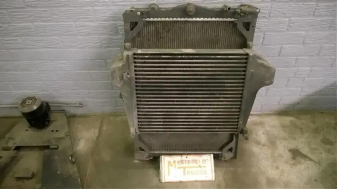 DAF Radiateur + intercooler - Cooling system for Truck: picture 2 DAF Radiateur + intercooler - Cooling system for Truck: picture 2