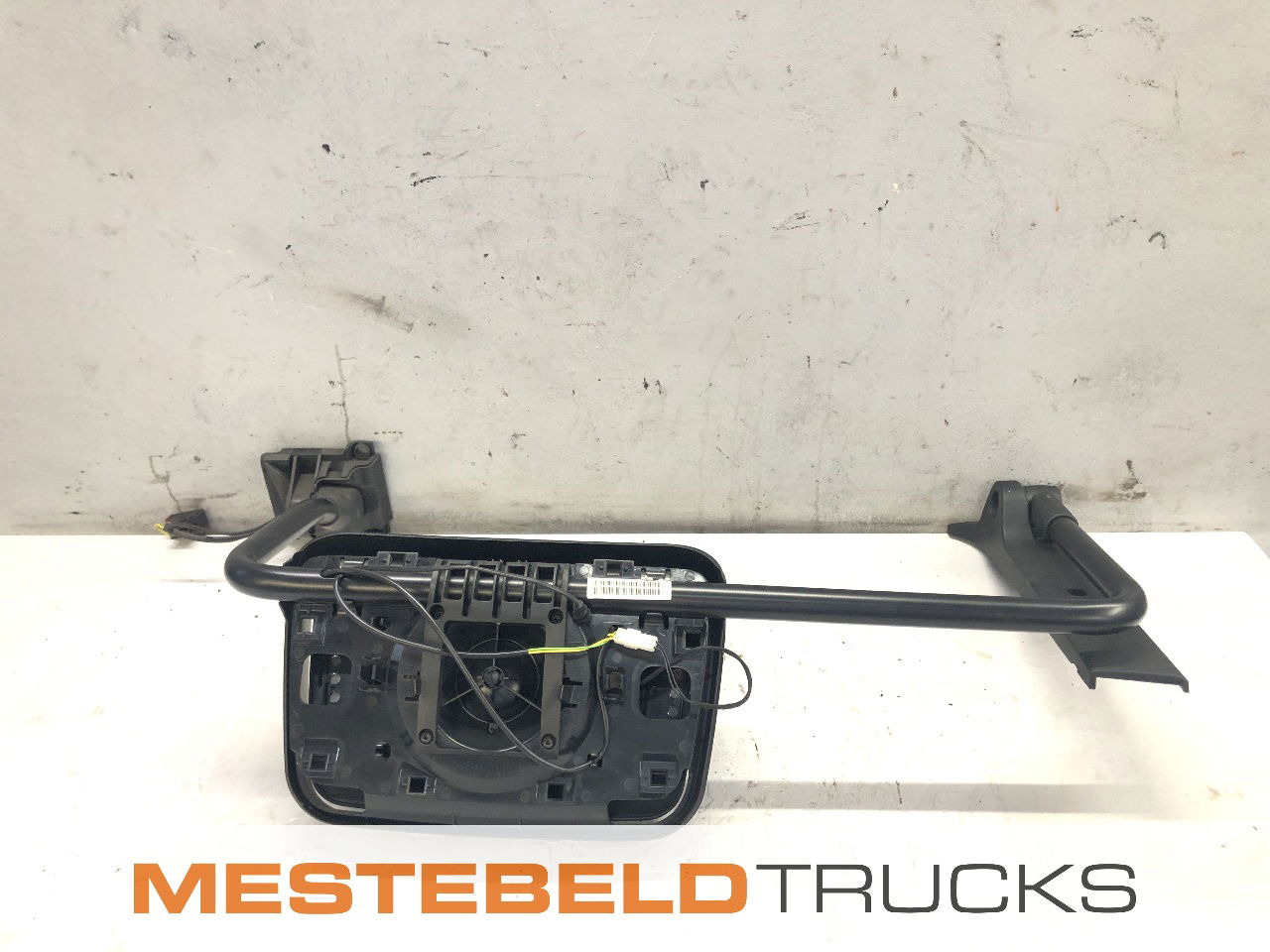 DAF Spiegel met steun links - Cab and interior for Truck: picture 2 DAF Spiegel met steun links - Cab and interior for Truck: picture 2