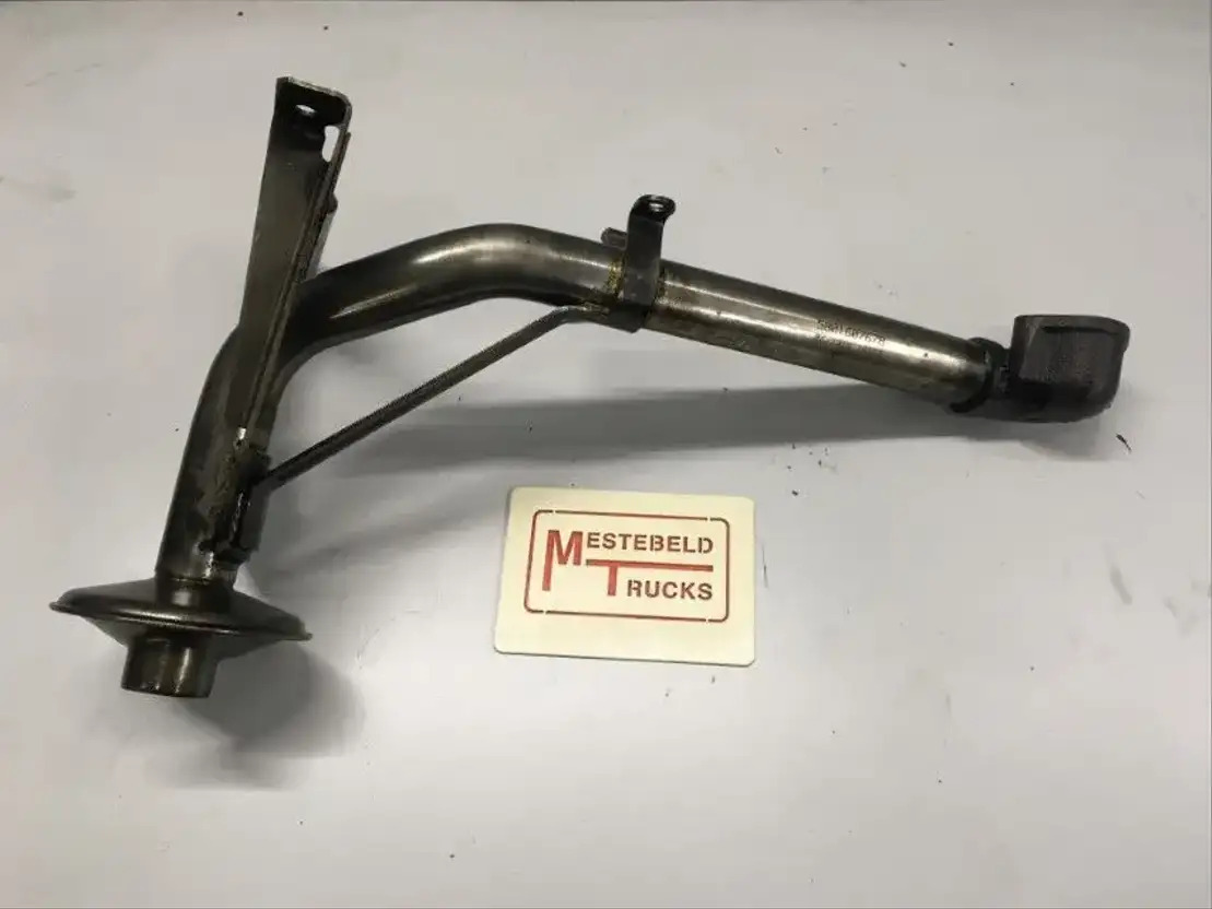 Iveco Aanzuigbuis met zeef - Engine and parts for Truck: picture 1 Iveco Aanzuigbuis met zeef - Engine and parts for Truck: picture 1