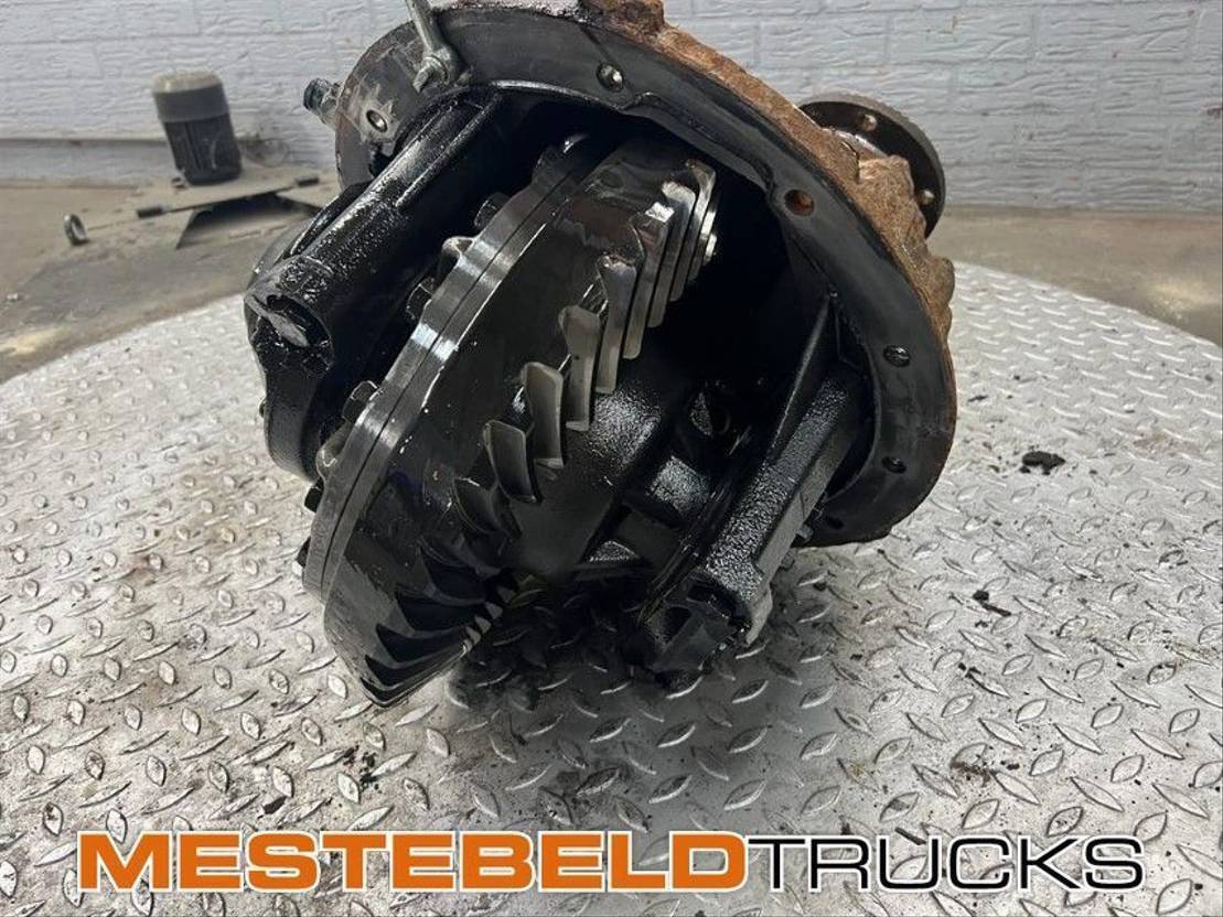 MAN Differentieel HY 1133 41/11 - Rear axle for Truck: picture 1 MAN Differentieel HY 1133 41/11 - Rear axle for Truck: picture 1