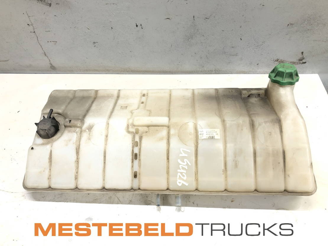 MAN Expansietank M2000 - Expansion tank for Truck: picture 1 MAN Expansietank M2000 - Expansion tank for Truck: picture 1