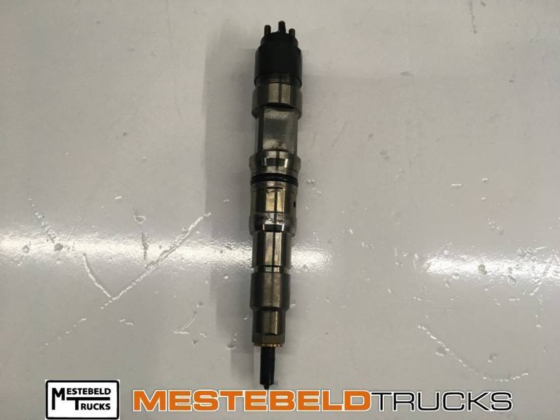 MAN Injektor D2066 LF57 - Fuel system for Van: picture 1 MAN Injektor D2066 LF57 - Fuel system for Van: picture 1