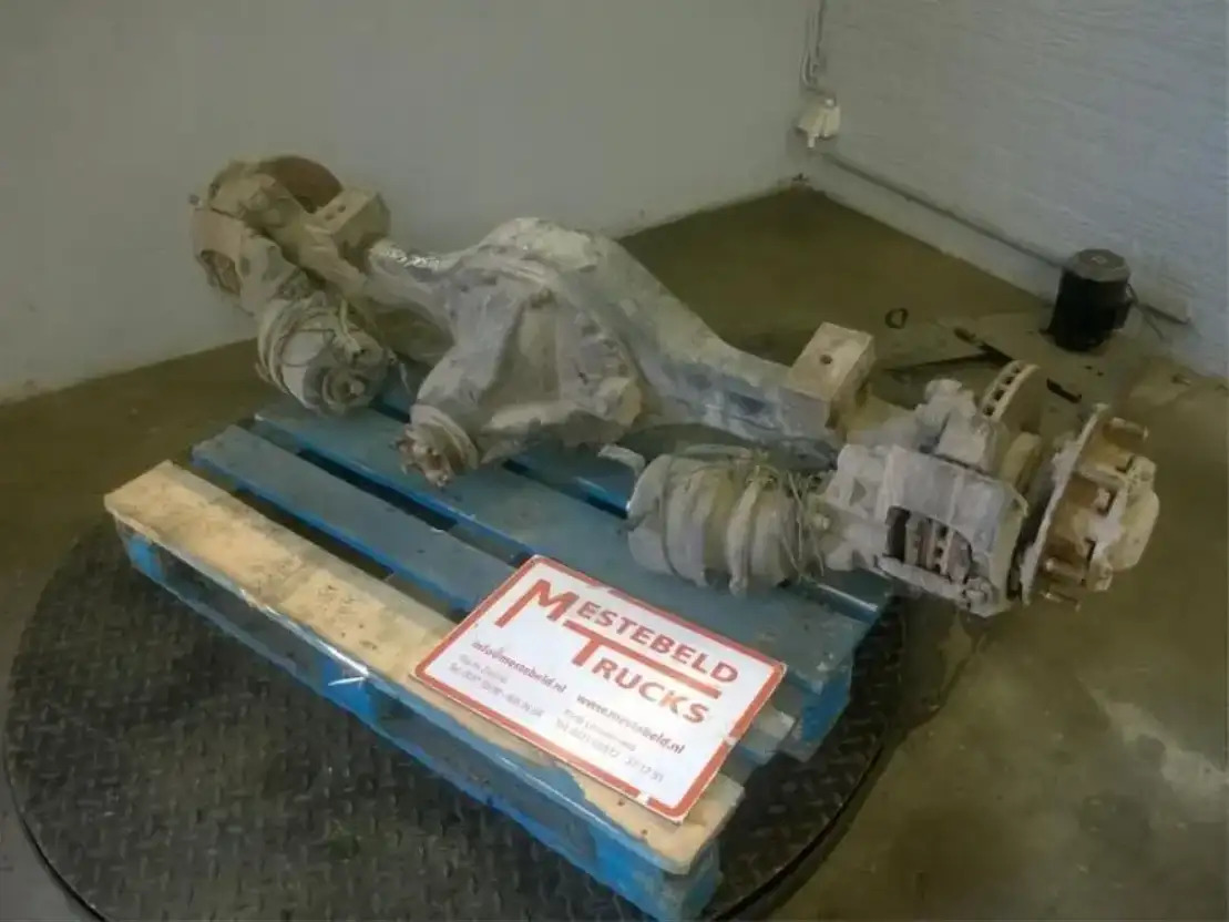 Mercedes-Benz Achteras Atego - Rear axle for Truck: picture 1 Mercedes-Benz Achteras Atego - Rear axle for Truck: picture 1