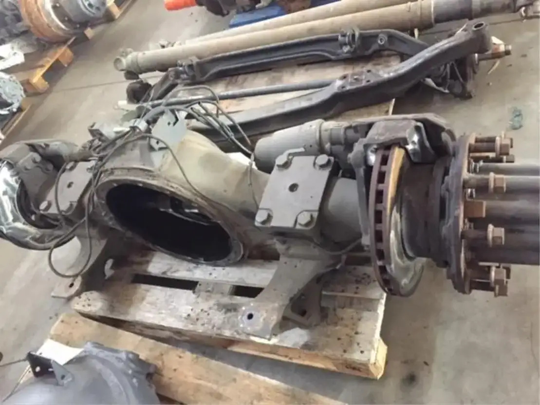 Mercedes-Benz Achteras - Rear axle for Truck: picture 1 Mercedes-Benz Achteras - Rear axle for Truck: picture 1