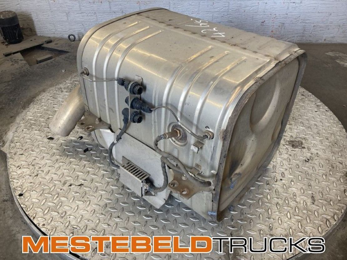 Mercedes-Benz Katalysator - Exhaust system for Truck: picture 1 Mercedes-Benz Katalysator - Exhaust system for Truck: picture 1
