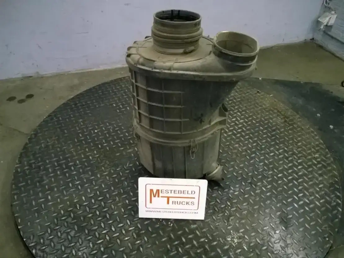 Mercedes-Benz Luchtfilterhuis - Air filter for Truck: picture 1 Mercedes-Benz Luchtfilterhuis - Air filter for Truck: picture 1