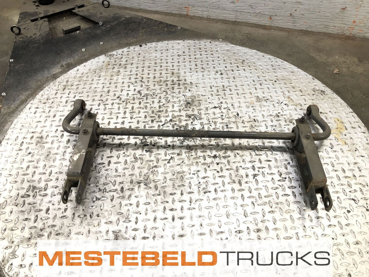 Mercedes-Benz Stabilisator achteras Atego - Rear axle for Truck: picture 1 Mercedes-Benz Stabilisator achteras Atego - Rear axle for Truck: picture 1