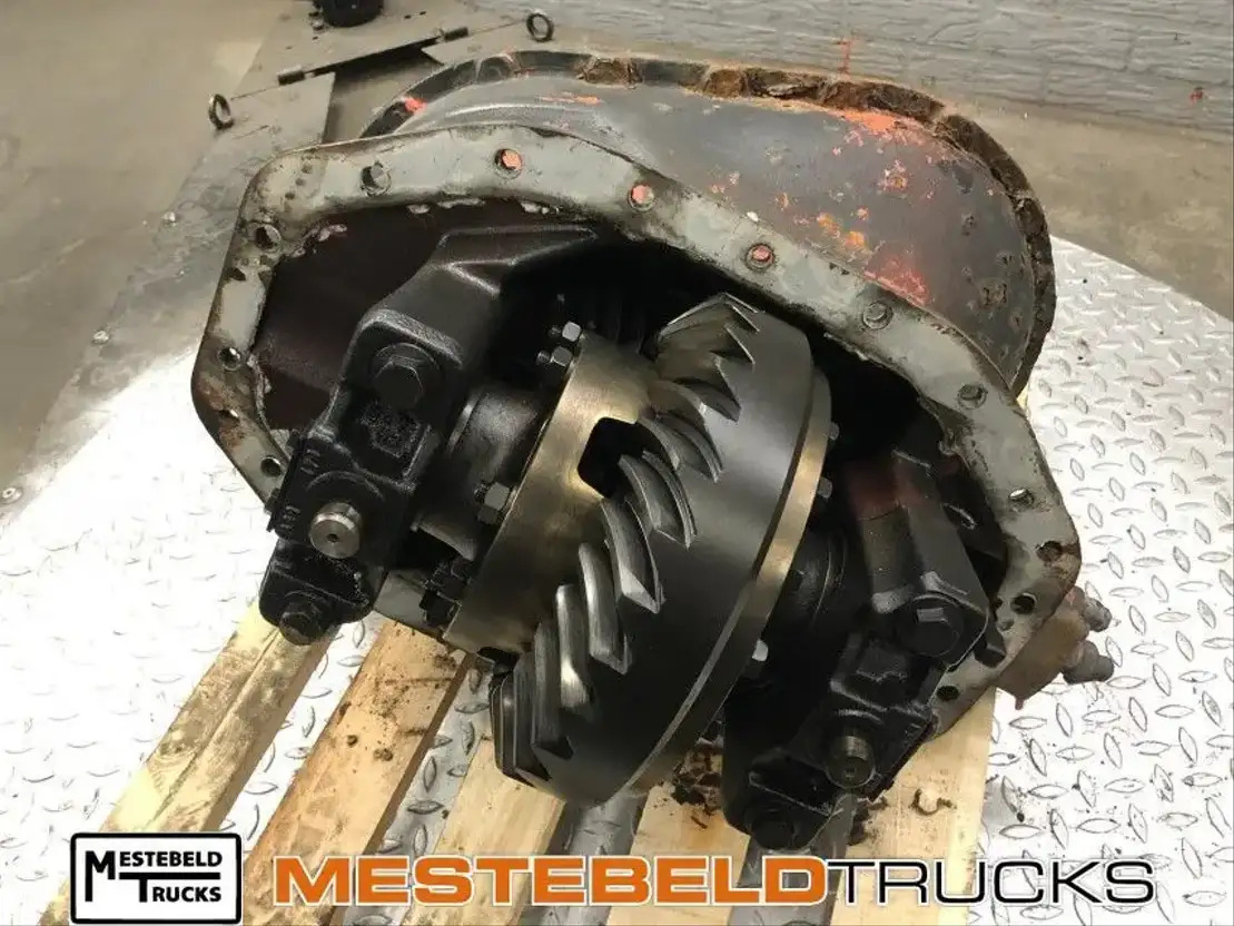 Scania Differentieel 1355 T 5,48 - Rear axle for Truck: picture 2 Scania Differentieel 1355 T 5,48 - Rear axle for Truck: picture 2