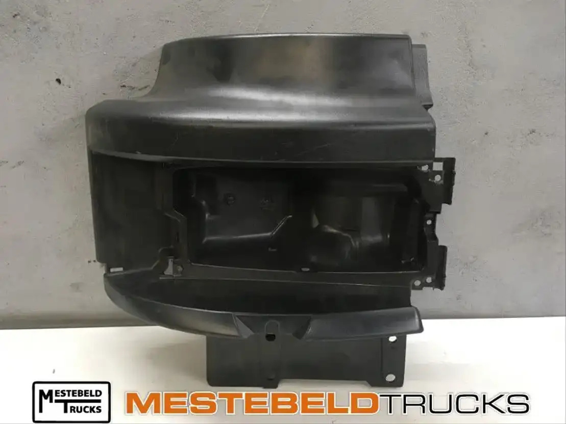 Scania Koplamphuis rechts - Cab and interior for Truck: picture 1 Scania Koplamphuis rechts - Cab and interior for Truck: picture 1