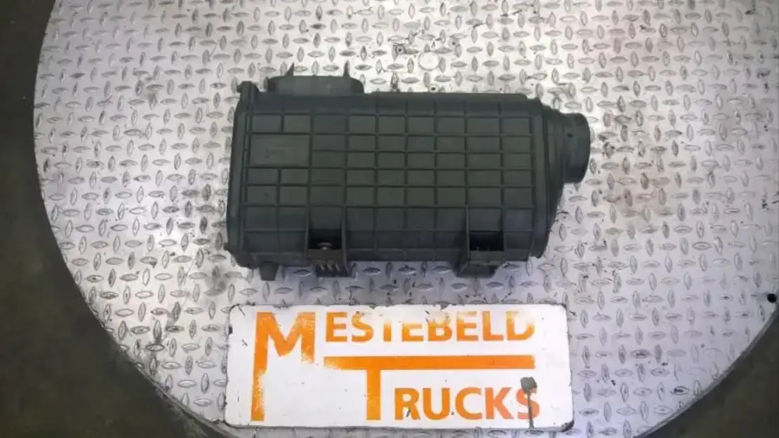 Volvo L uchtfilterhuis FL6 - Air filter for Truck: picture 1 Volvo L uchtfilterhuis FL6 - Air filter for Truck: picture 1