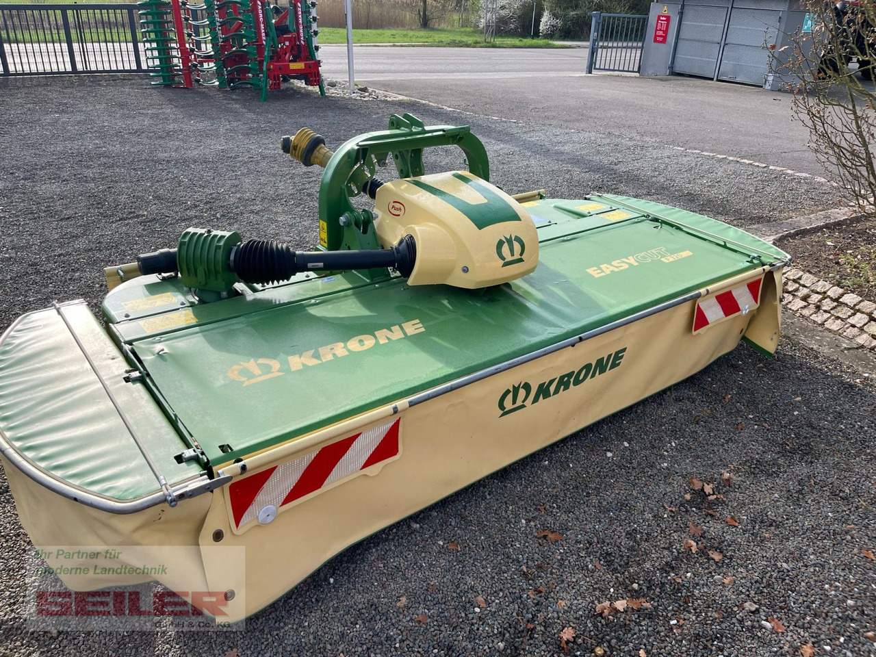 Krone EasyCut F320 Gen 3 - Mower: picture 3 Krone EasyCut F320 Gen 3 - Mower: picture 3