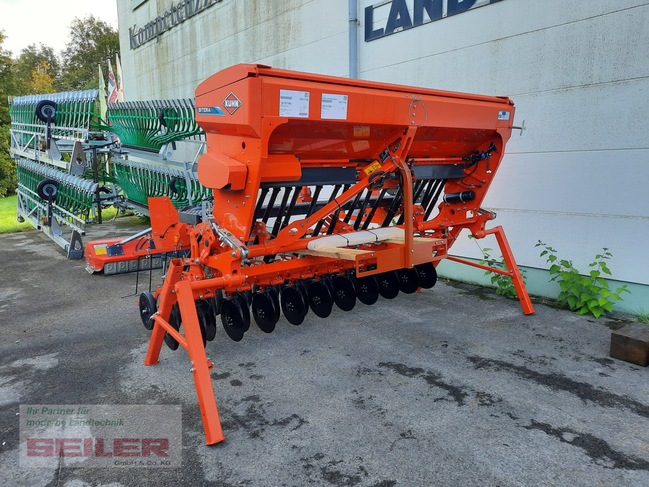Combine seed drill Kuhn HR 304 + Sitera 330-20E: picture 11