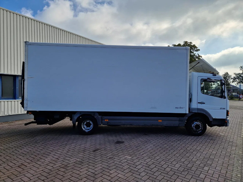 Mercedes-Benz Atego 815 Euro 2 NL-Truck - Box truck: picture 2 Mercedes-Benz Atego 815 Euro 2 NL-Truck - Box truck: picture 2