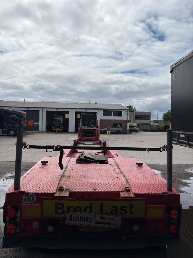 FAYMONVILLE STBZ - 2VAA Megamax Yachttransport - Low loader semi-trailer: picture 4 FAYMONVILLE STBZ - 2VAA Megamax Yachttransport - Low loader semi-trailer: picture 4