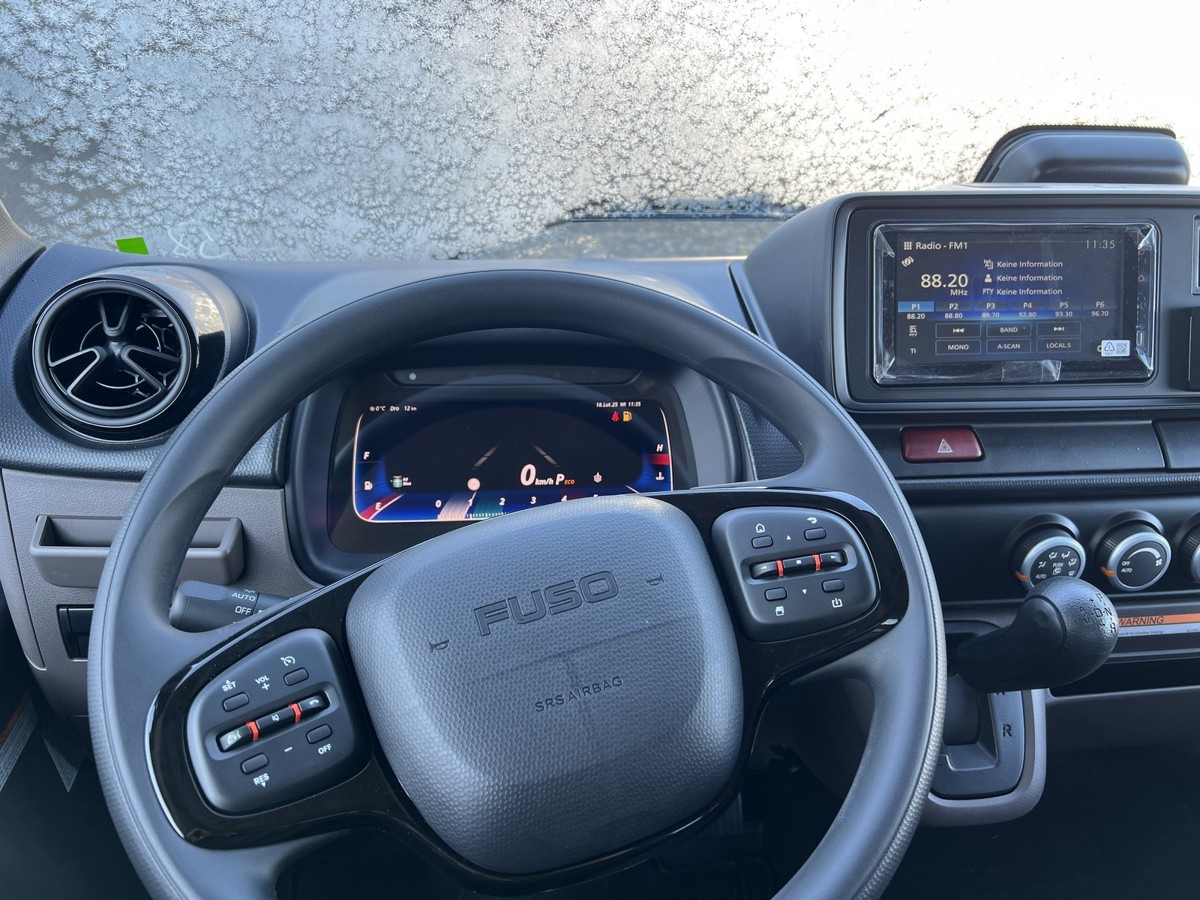 Cab chassis truck FUSO FUSO 9C18 Canter  4750 GSR Mod. 2025: picture 5