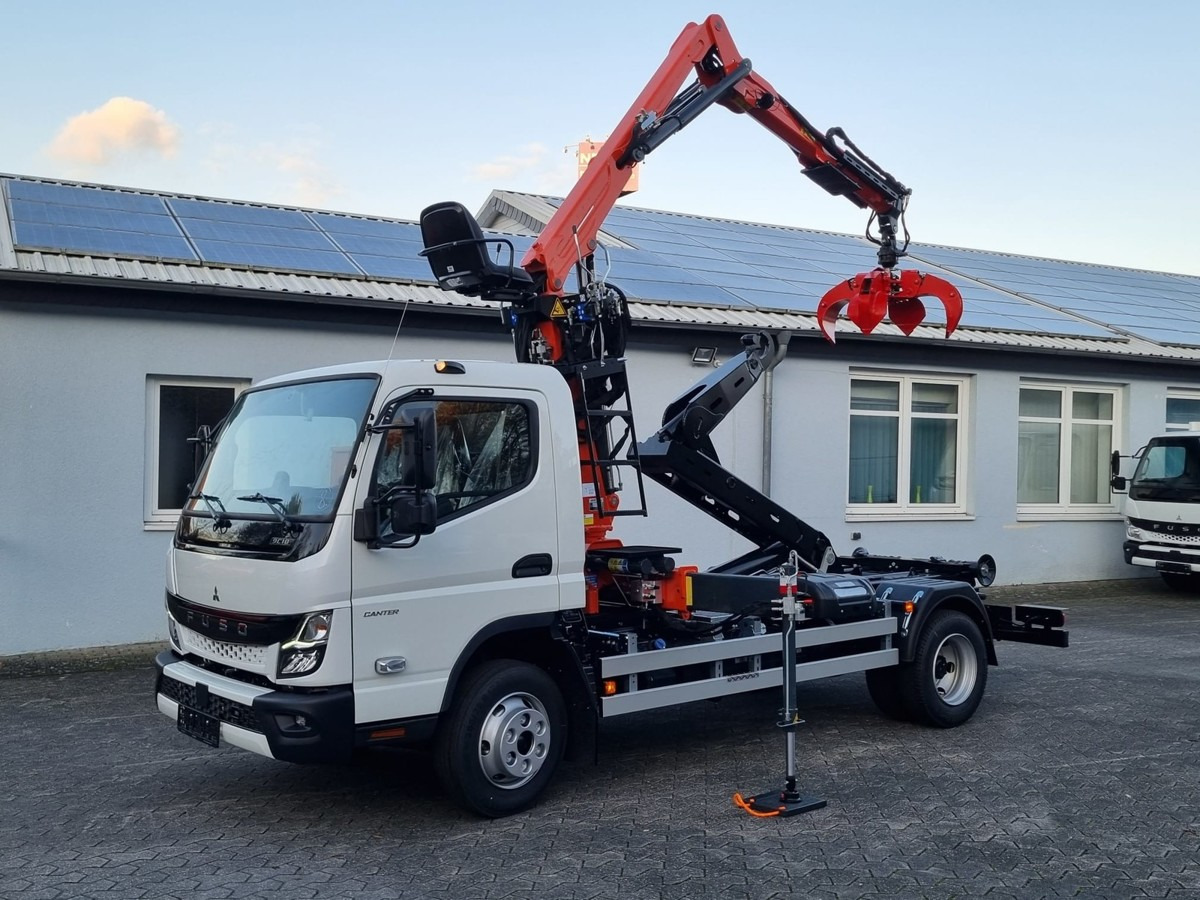 FUSO FUSO 9C18 City Abrollkipper + Z-Kran Recycling - Hook lift truck, Crane truck: picture 2 FUSO FUSO 9C18 City Abrollkipper + Z-Kran Recycling - Hook lift truck, Crane truck: picture 2