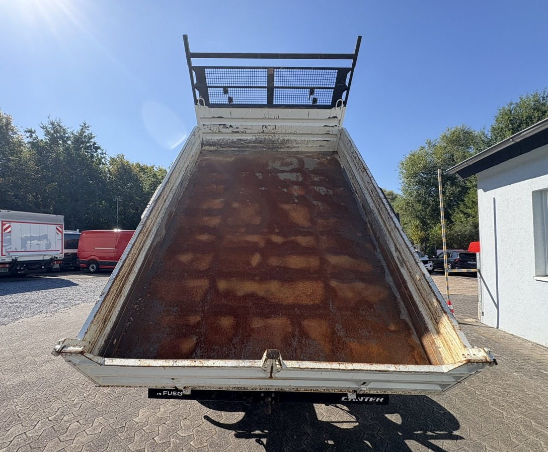 Tipper van FUSO Fuso Canter 7C18 Meiller 3-Seiten Kipper sofort: picture 15 Tipper van FUSO Fuso Canter 7C18 Meiller 3-Seiten Kipper sofort: picture 15