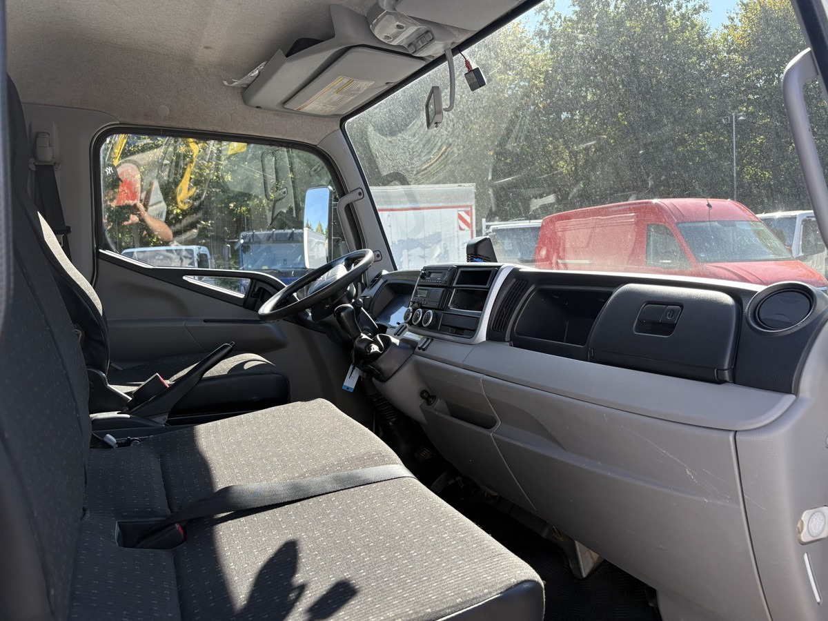 Tipper van FUSO Fuso Canter 7C18 Meiller 3-Seiten Kipper sofort: picture 6 Tipper van FUSO Fuso Canter 7C18 Meiller 3-Seiten Kipper sofort: picture 6