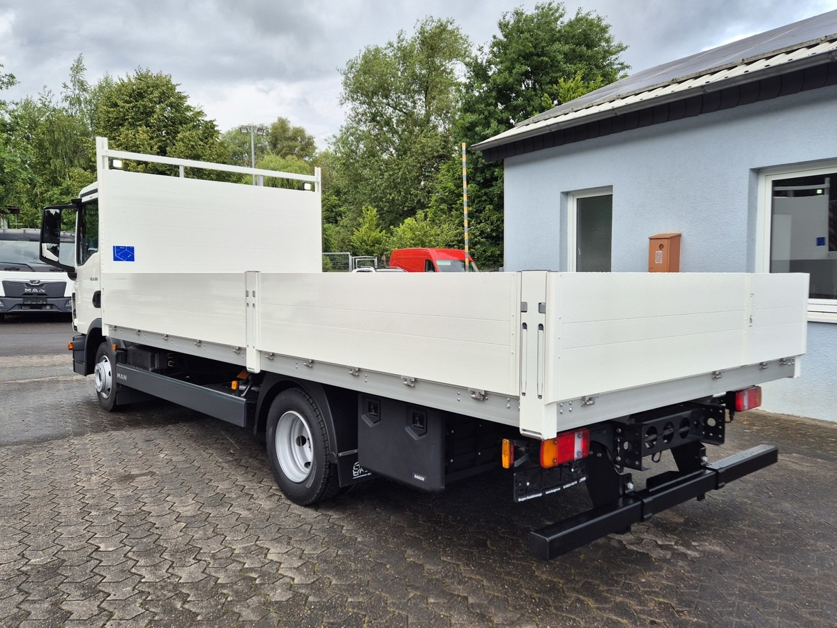MAN TGL 8.160 BL NEU Alu Pritsche 5.5m 8.190 - Flatbed van: picture 2 MAN TGL 8.160 BL NEU Alu Pritsche 5.5m 8.190 - Flatbed van: picture 2