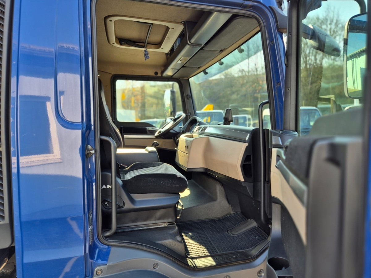 MAN TGL 8.220 BL Autotransporter Euro 6 AHK - Autotransporter truck, Van: picture 3 MAN TGL 8.220 BL Autotransporter Euro 6 AHK - Autotransporter truck, Van: picture 3